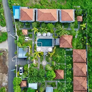 Проживание в семье Taman Asih Bingin, Улувату