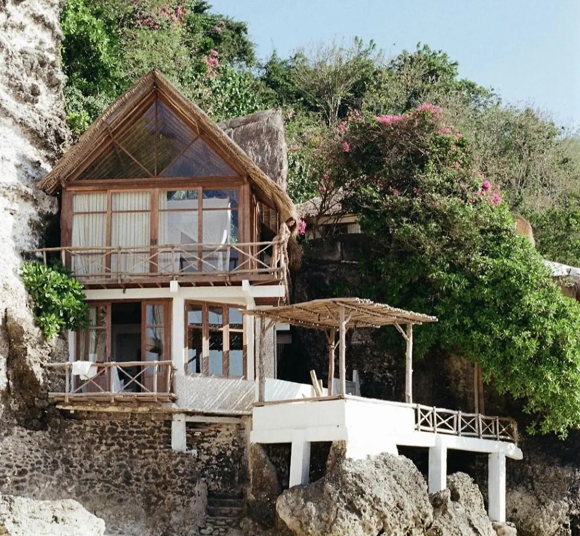 Uluwatu Surf Shack Villa Indonesia